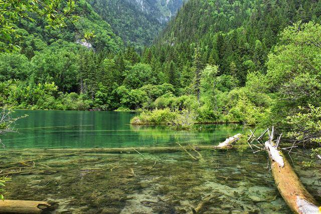 四月份适合去哪里旅游-四月份适合去哪里旅游?